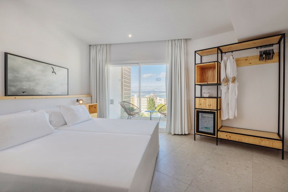 Фото Hotel Hm Ayron Park