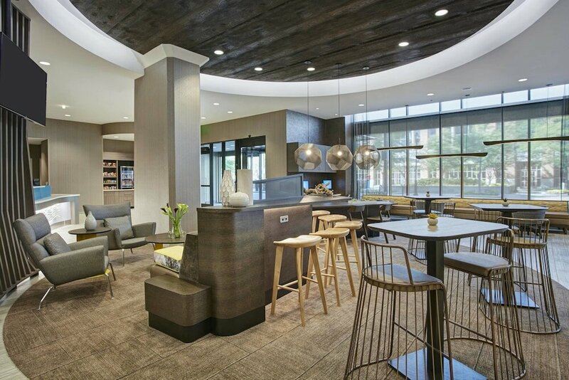 Гостиница SpringHill Suites by Marriott Milwaukee Downtown