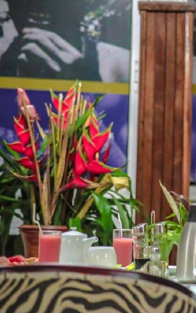 Фото Fini Hotel Bobende