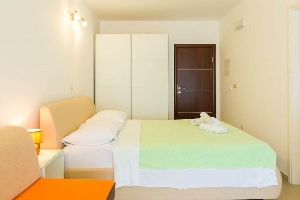 Фото Apartments Mandy