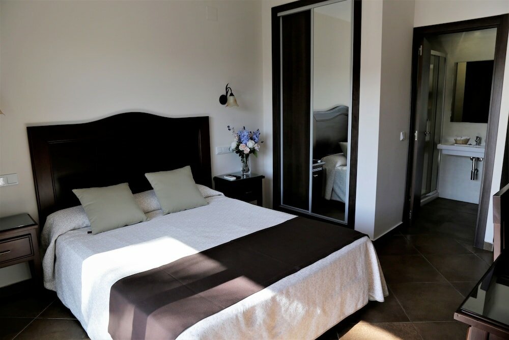 Фото Hotel Arcos de Montemar