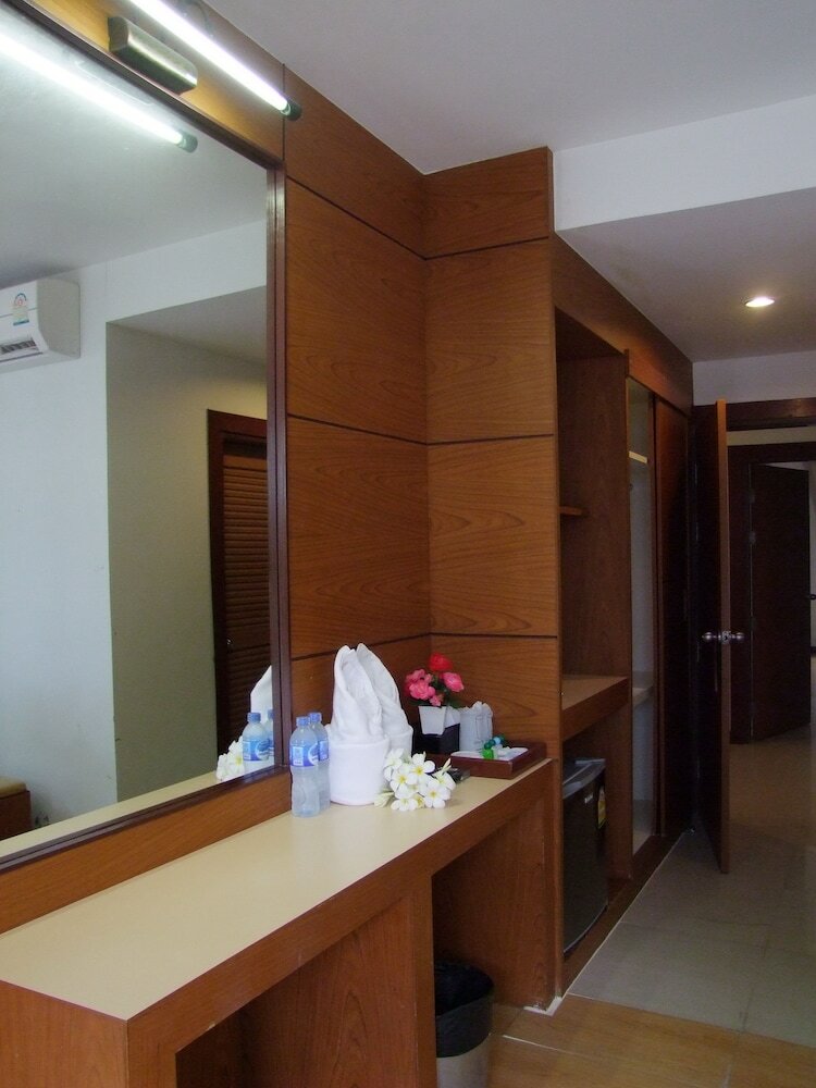 Фото Phi Phi Andaman Resort