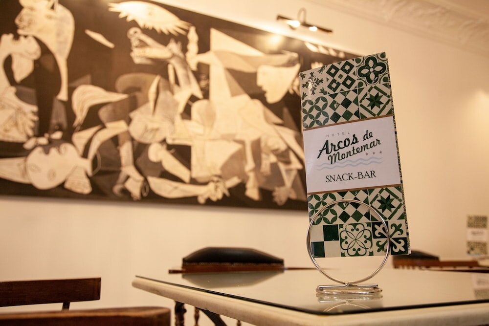 Фото Hotel Arcos de Montemar