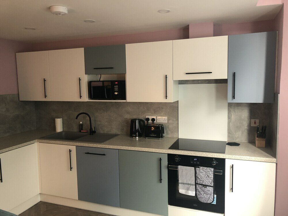 Фото Aaron Wise - 51 Fitzhamon