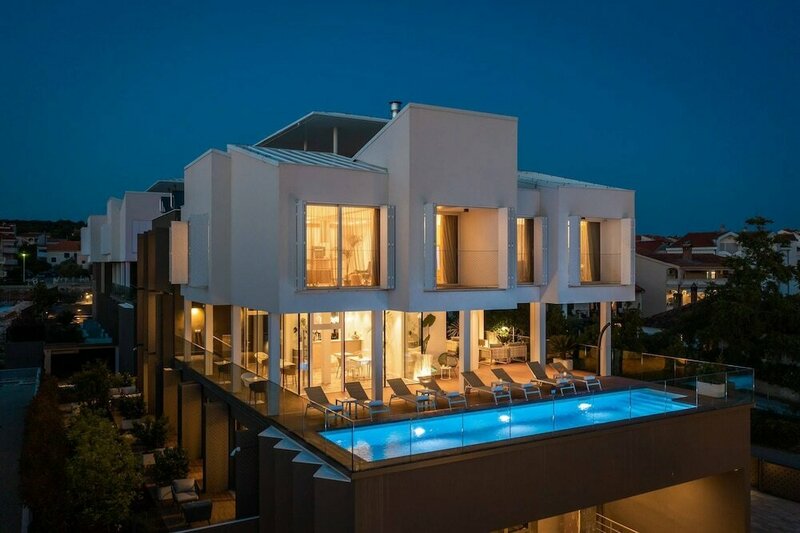 Гостиница Dedaj Resort - Villa Tina в Задаре