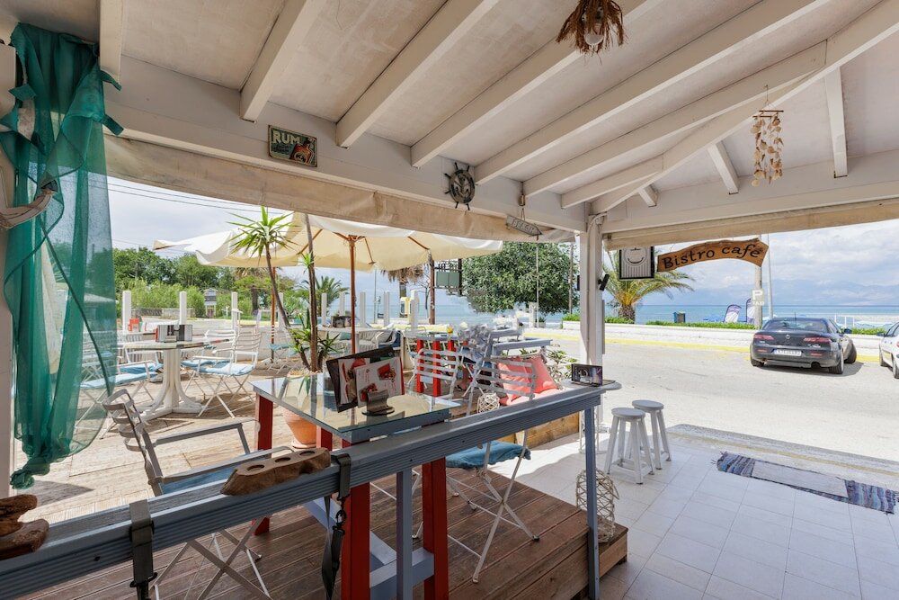 Фото Aphrodite Beachfront Hotel by Konnect, Roda