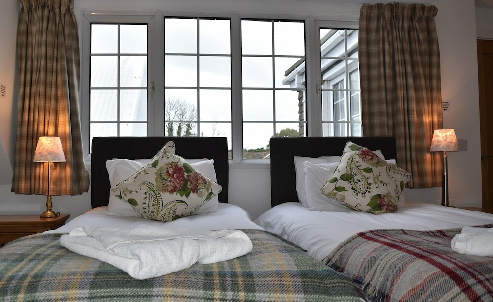 Фото Three Horseshoes