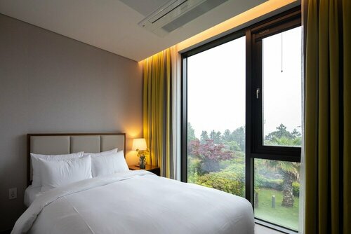 Гостиница Velum Resort Jeju в Согвипхо
