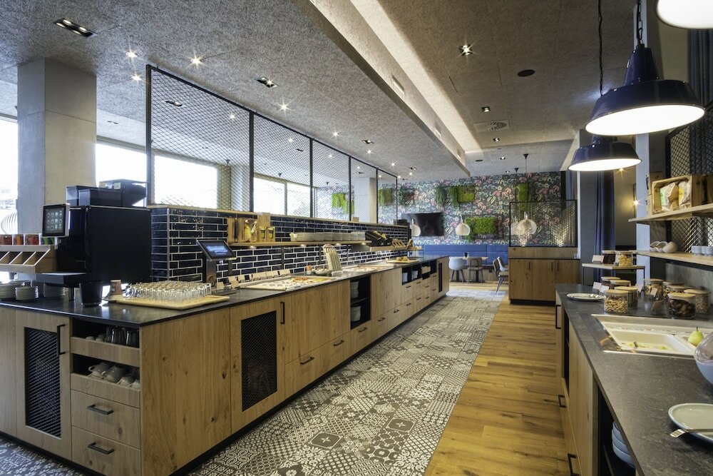 Фото RiKu Hotel Reutlingen