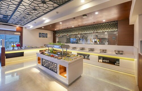 Гостиница Lords Eco Inn Rajkot Shapar