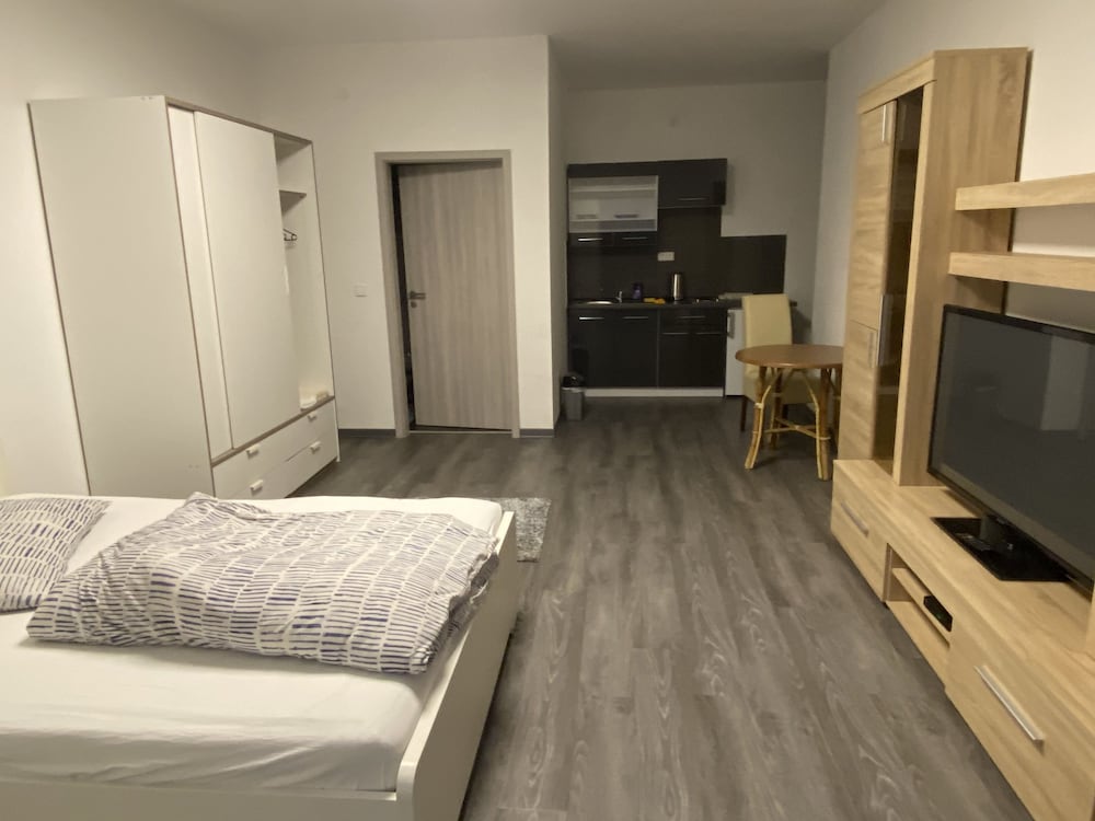 Фото Pension Neon