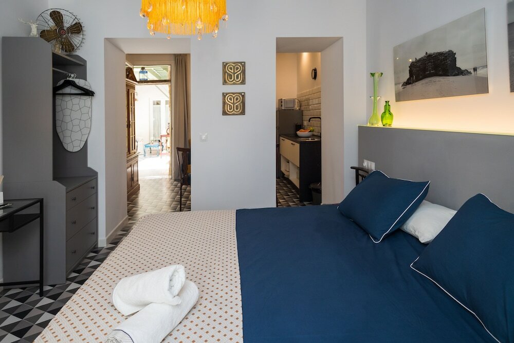 Фото Portus Gaditanus sXVIII Patio andaluz