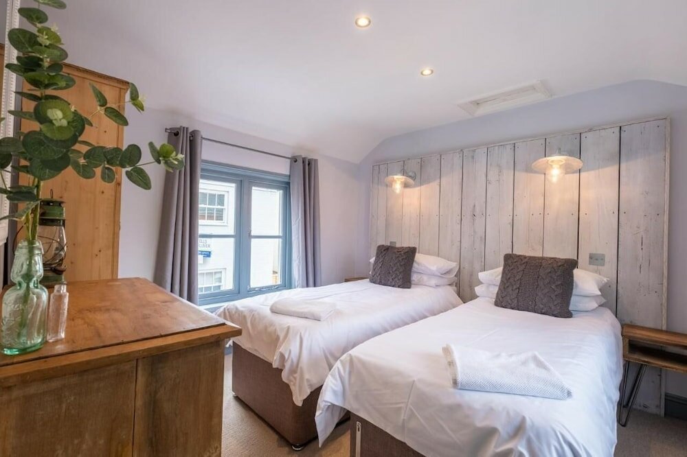 Фото Sailmaker's Cottage