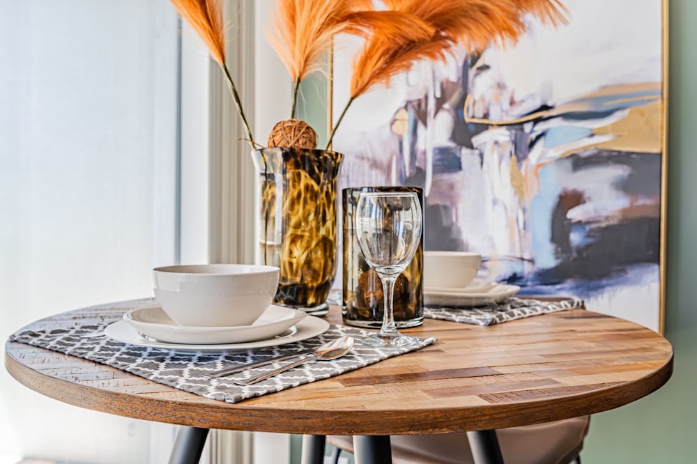 Фото The Bay Suites - Entertainment Dist