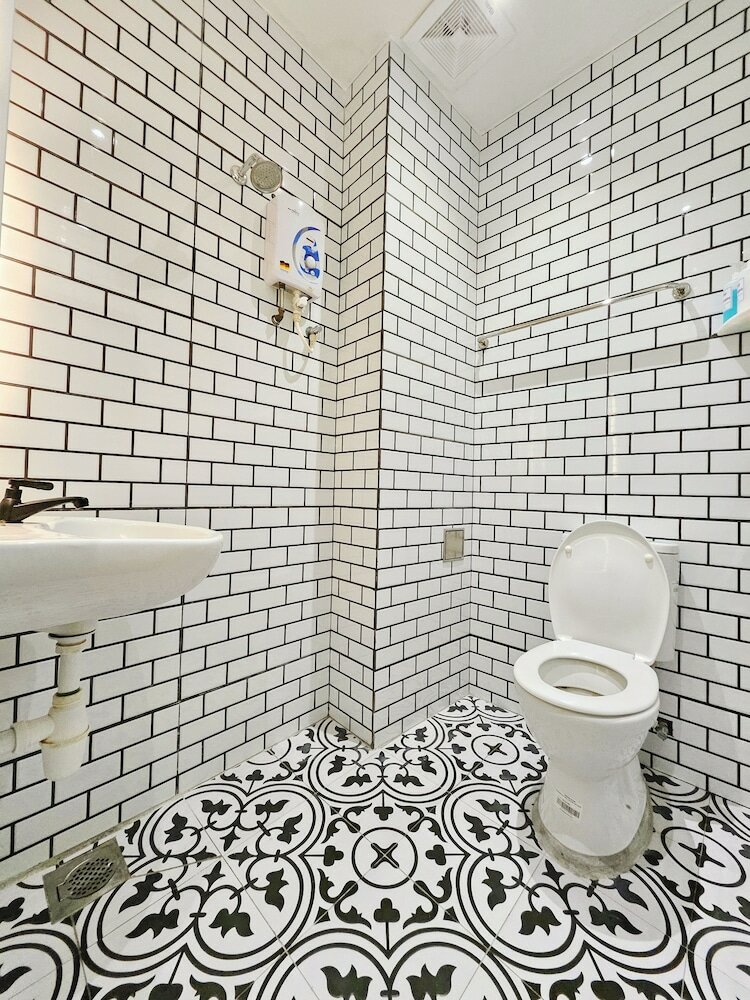 Фото Georgetown Inn by Sky Hive