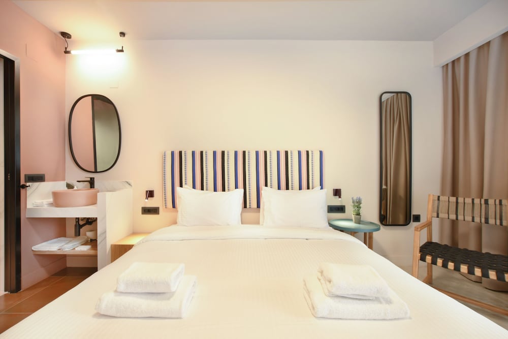 Фото PAVO Art Hotel