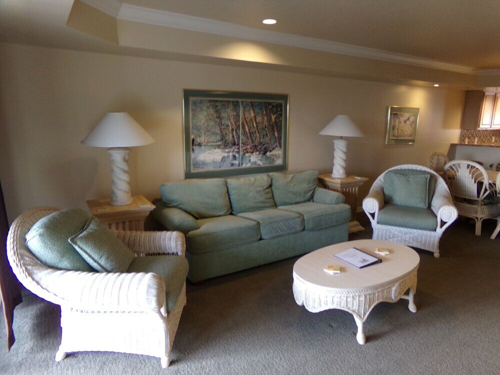 Фото Treetop Condominium