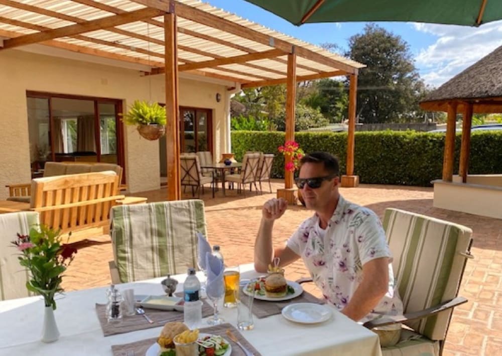 Фото Burley House - Guest House