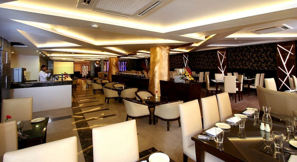 Фото United-21 Citymark - Gurgaon