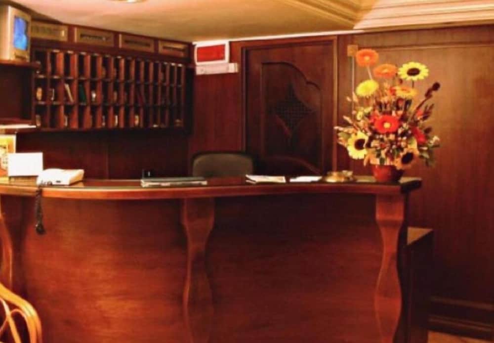 Фото Les Guirennes