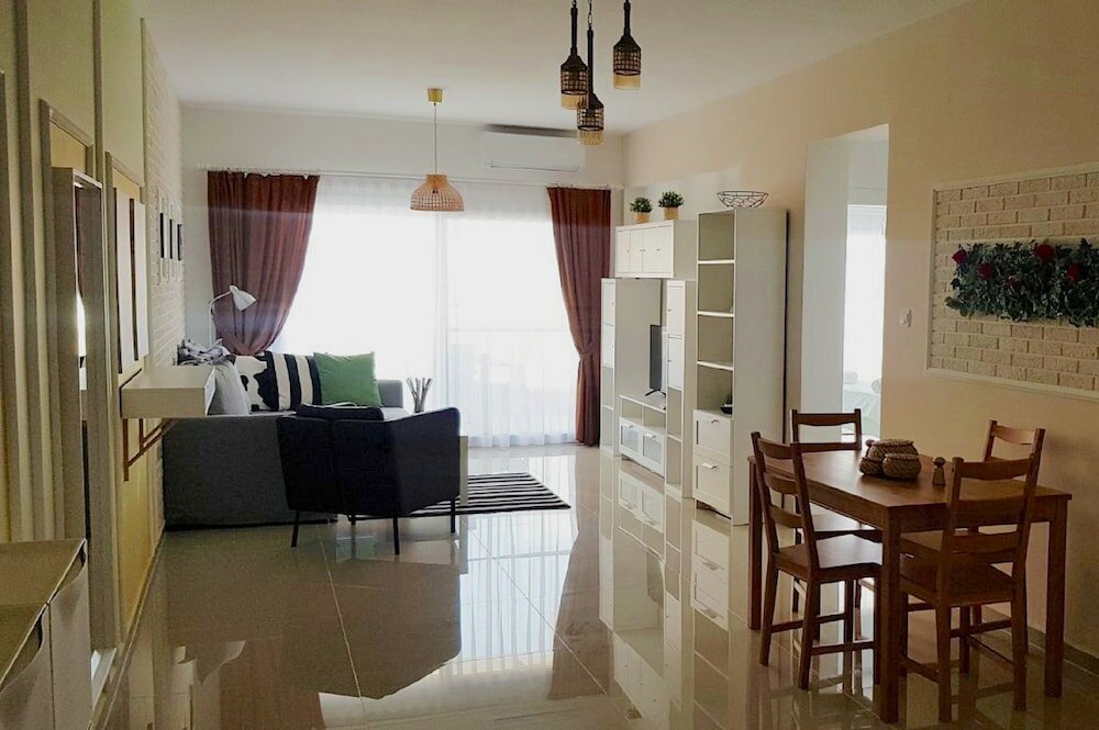 Фото Апартаменты Cornelius Pool