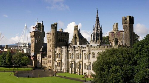 Гостиница The Loft 2br Duplex 82 Cathedral Cardiff Parking в Кардиффе