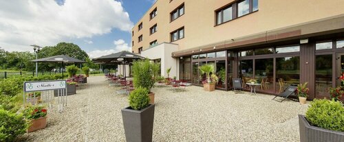 Гостиница Montana Parkhotel Marl в Марле