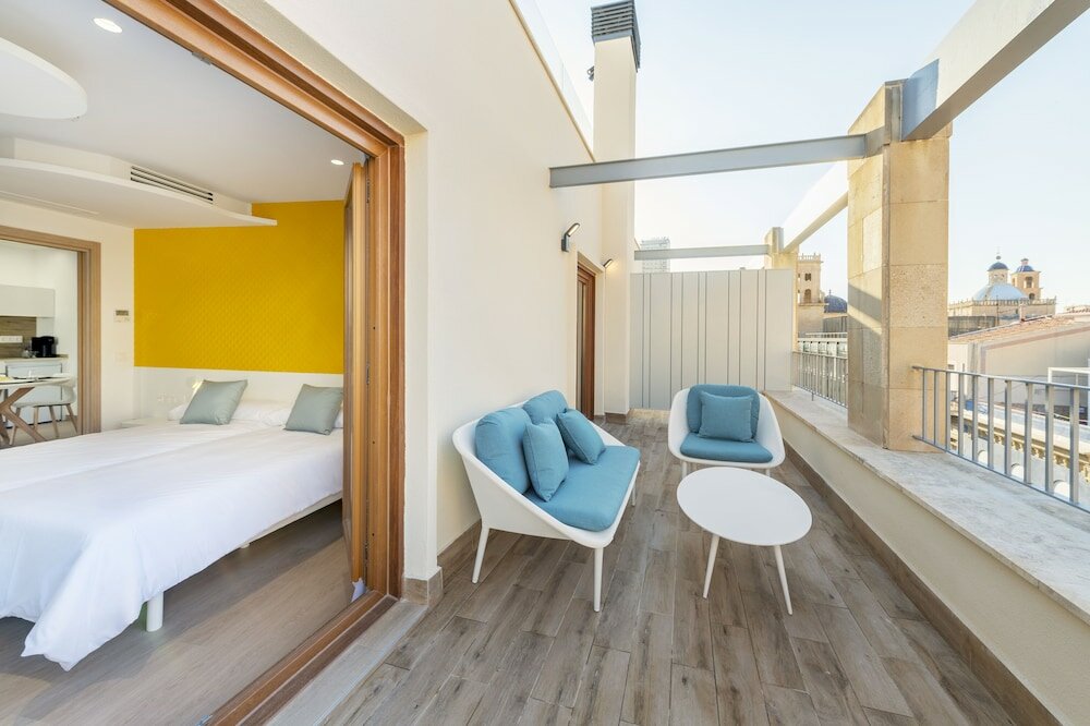 Фото Odyssey Rooms