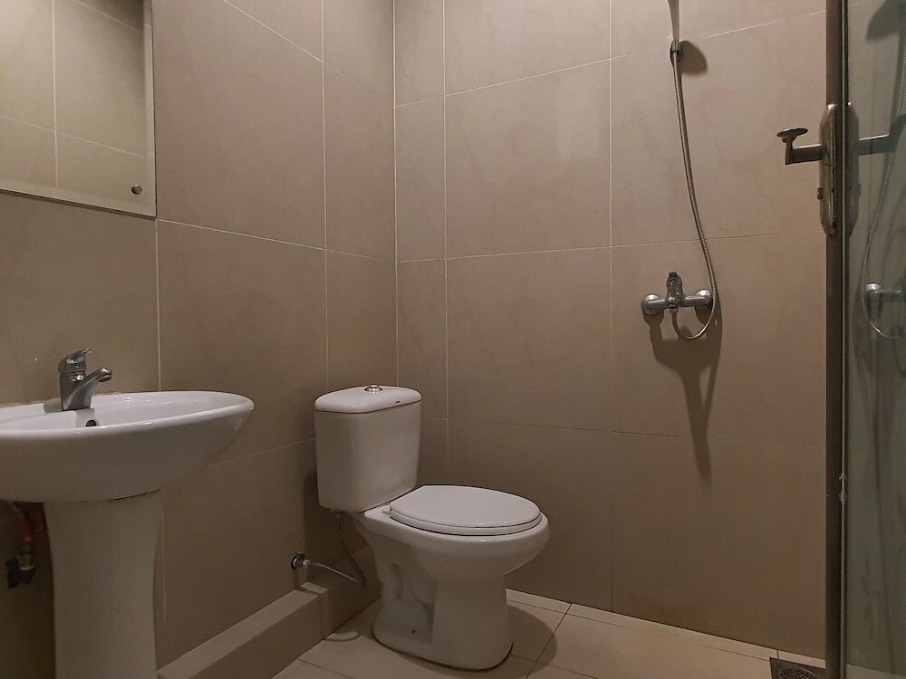 Фото Oyo 90435 Sena Home Homestay 819