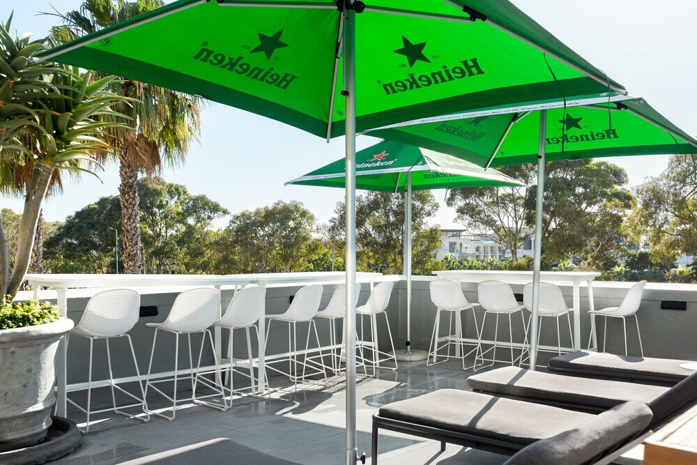 Фото Point Break Luxury Apartments