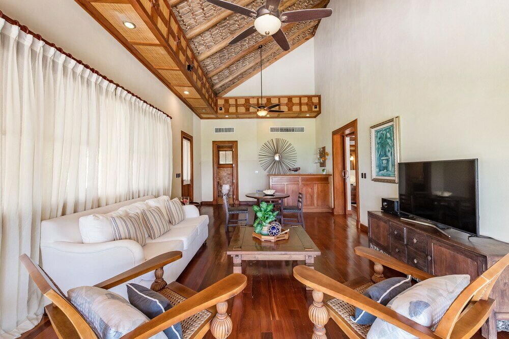 Фото Two Ocean View Caleton Villas in CapCana