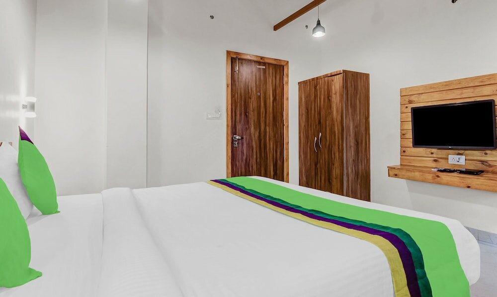 Фото Treebo Trend Shivay Resort