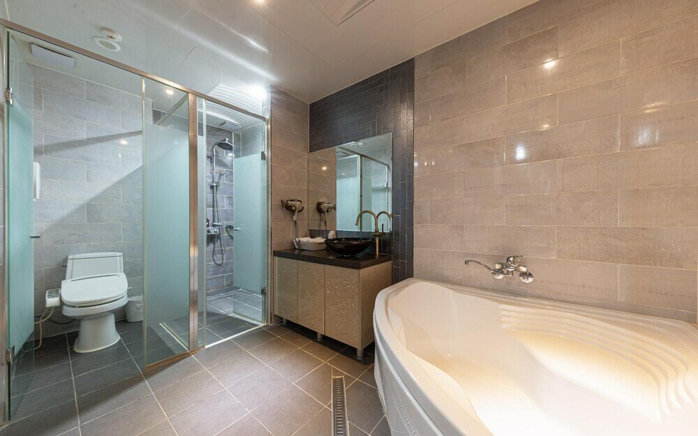 Фото Daejeon Munchang Hotel Some