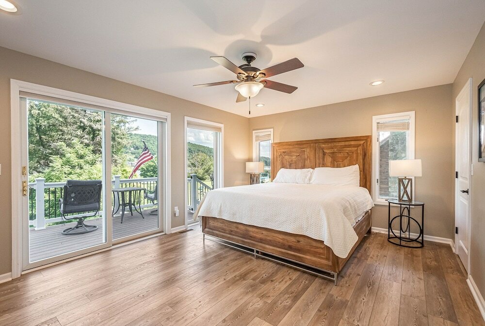 Фото Ski to Shore Chalet