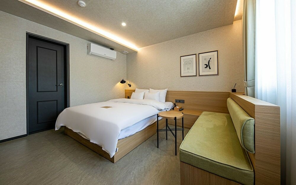 Фото Yaja Gimhae Samgye