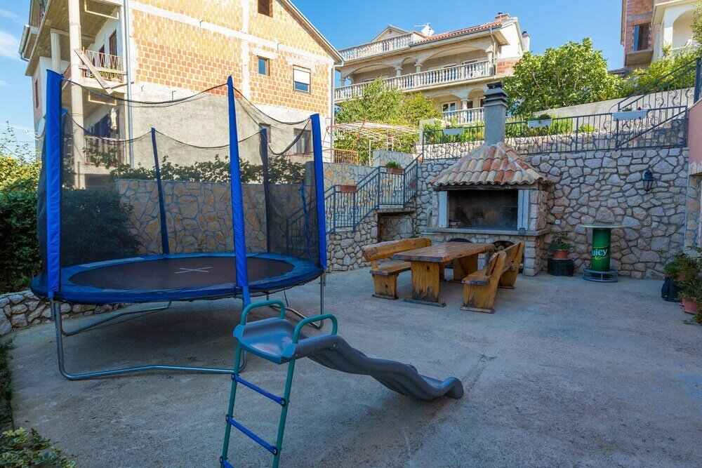 Фото Tomica - Open Pool - A5 Donji