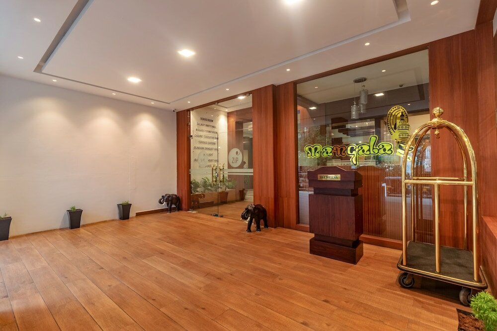 Фото Zip by Spree Hotels Mangala Towers