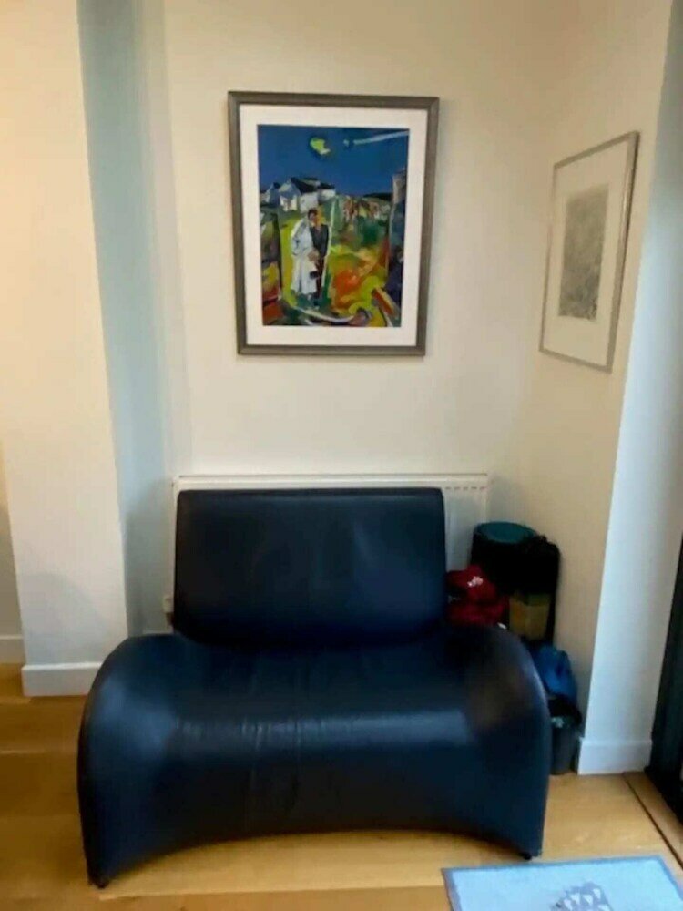 Фото Cheerful 4 Bedroom Home in the Heart of London