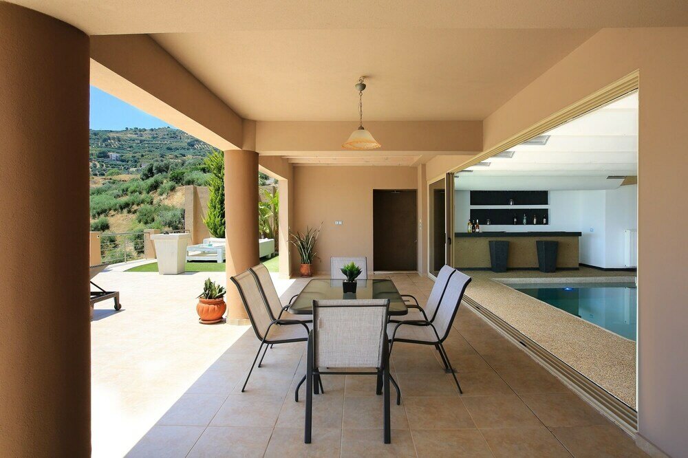 Фото Villa Yiorgos Heated Pool Seaview