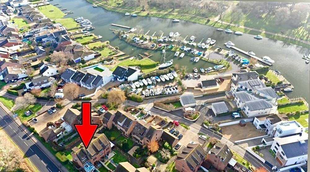 Фото The Coast House