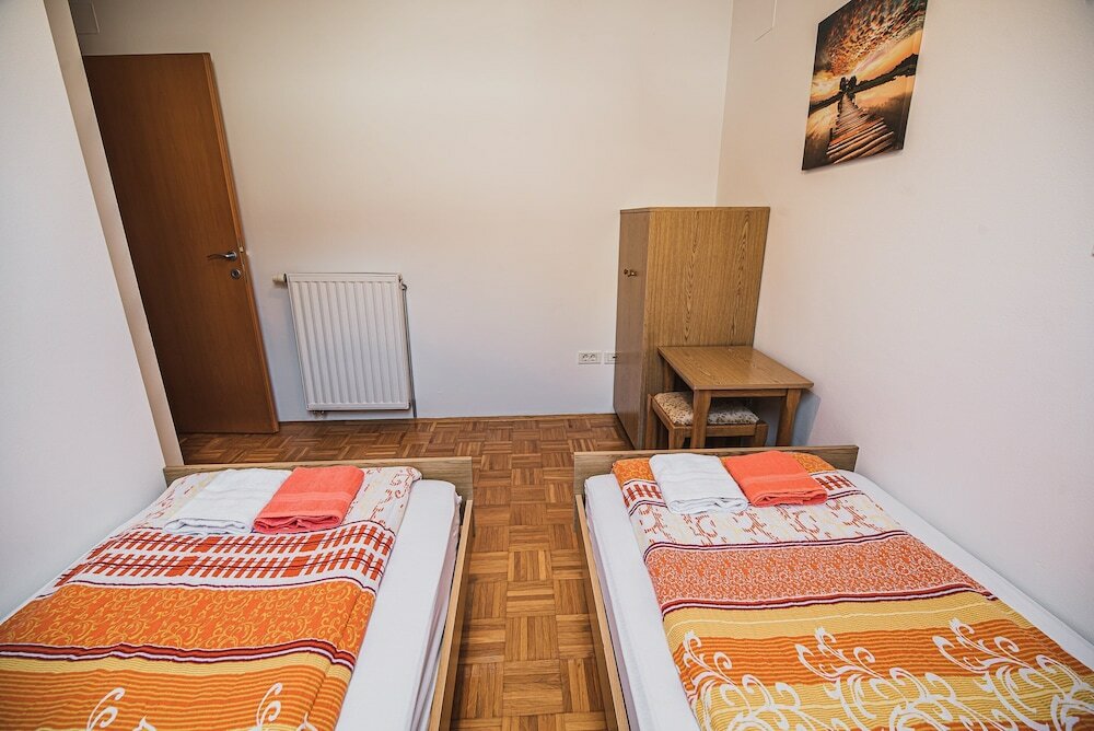 Фото Apartments Rombon Klavdij