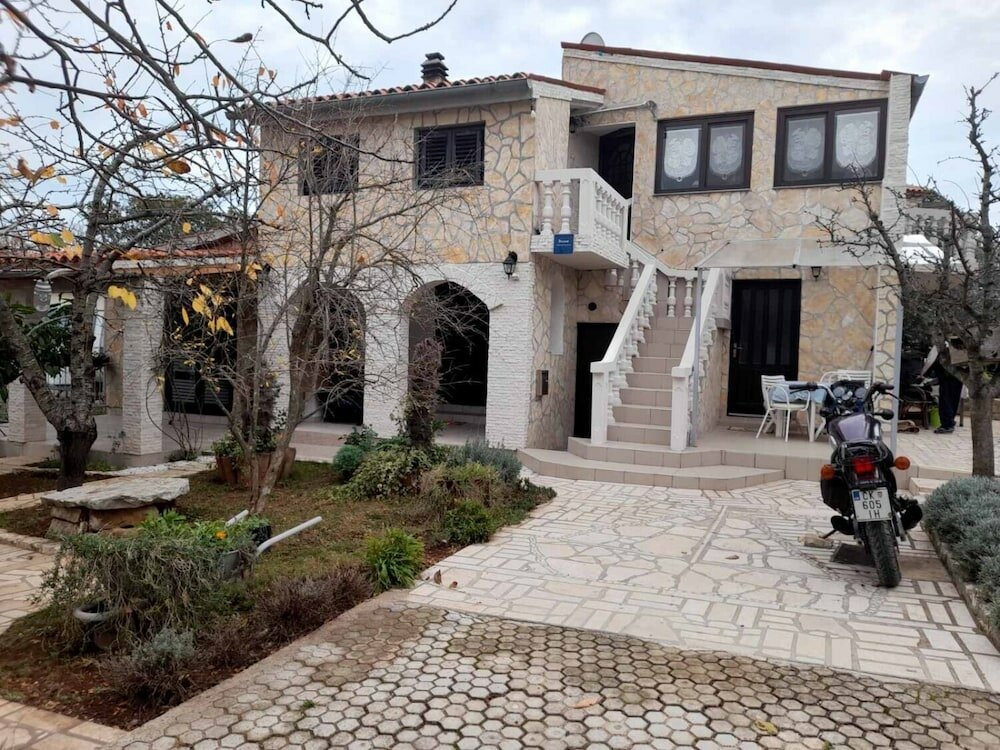 Фото Katrina - With Free Parking - Sa1-