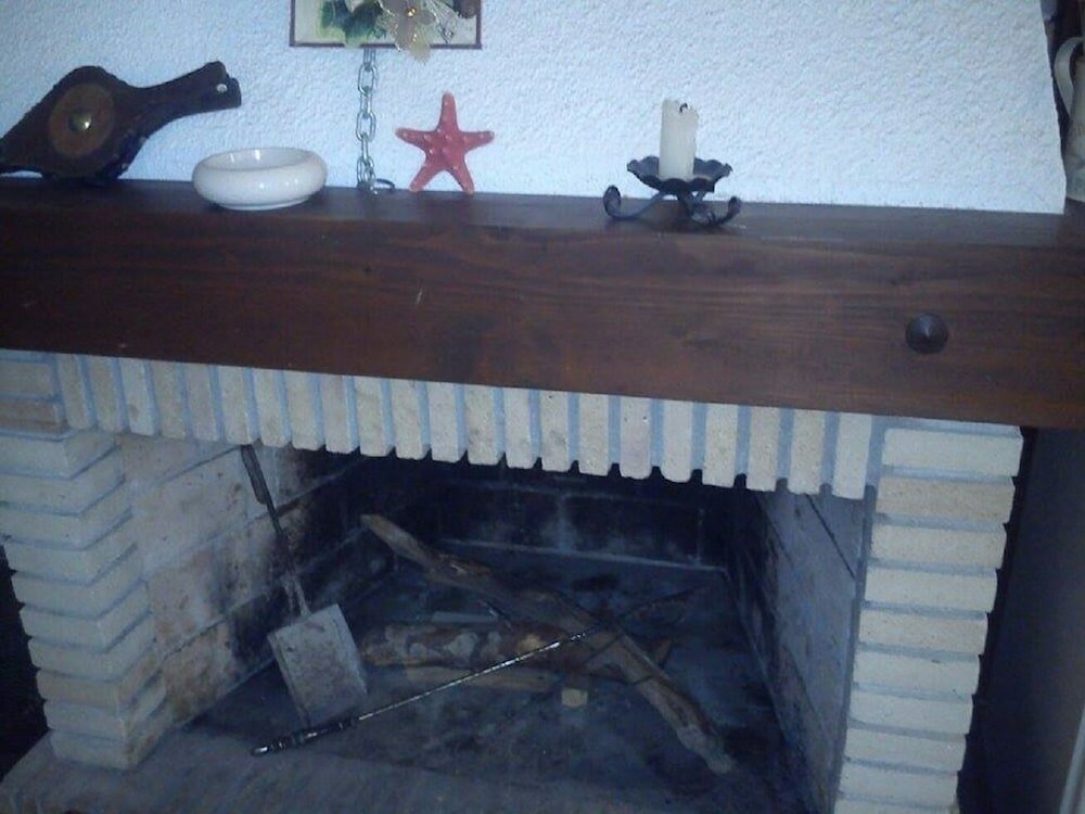 Фото Bobi - 50 m From Beach - H