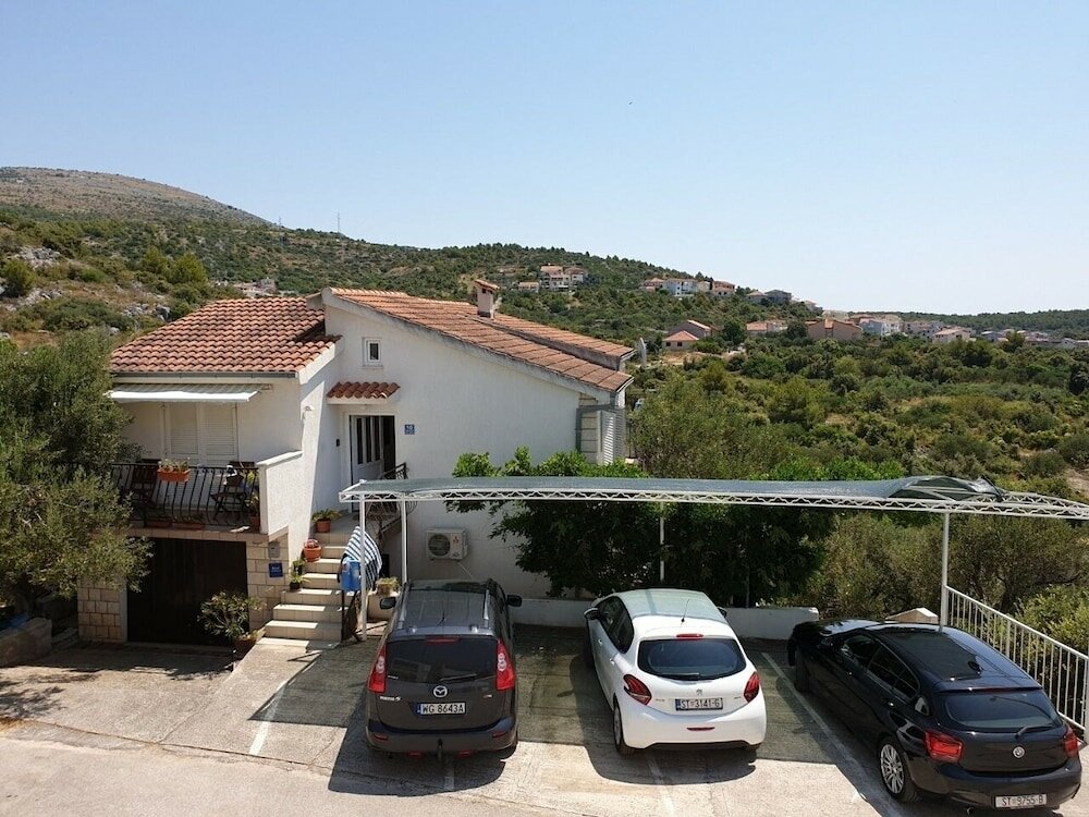 Фото Nina - Free Private Parking - A3