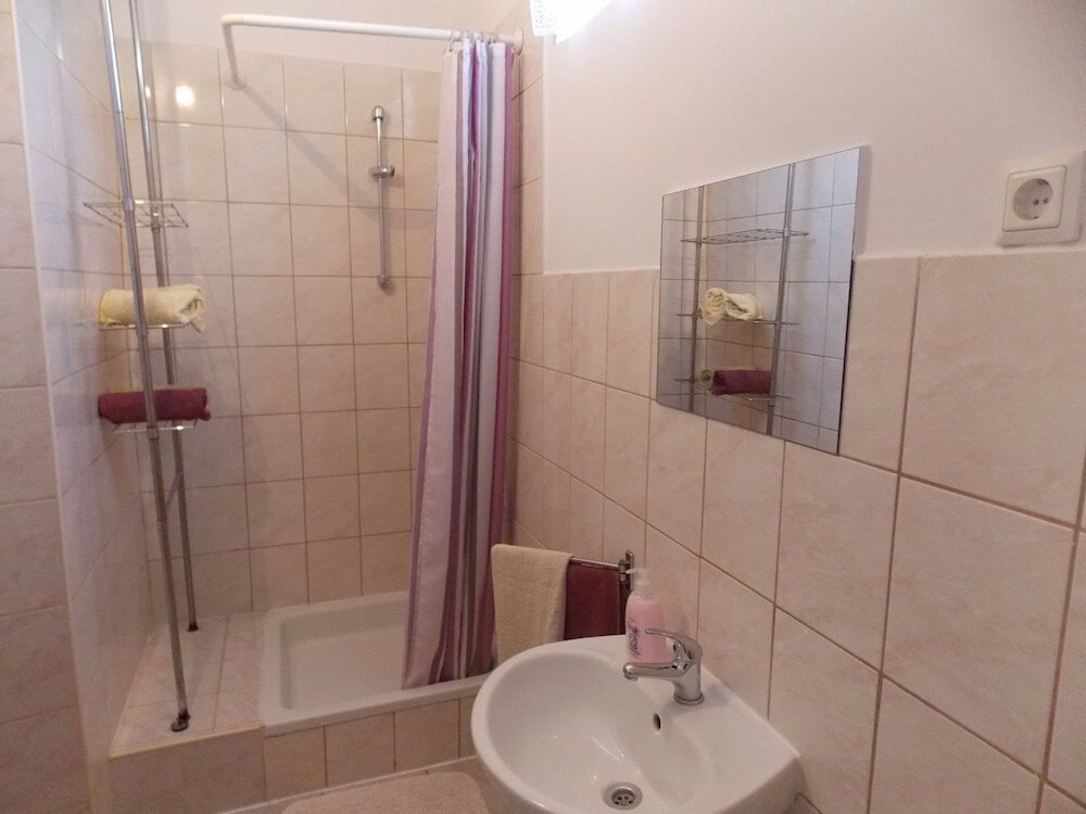 Фото Andro - With Parking - H