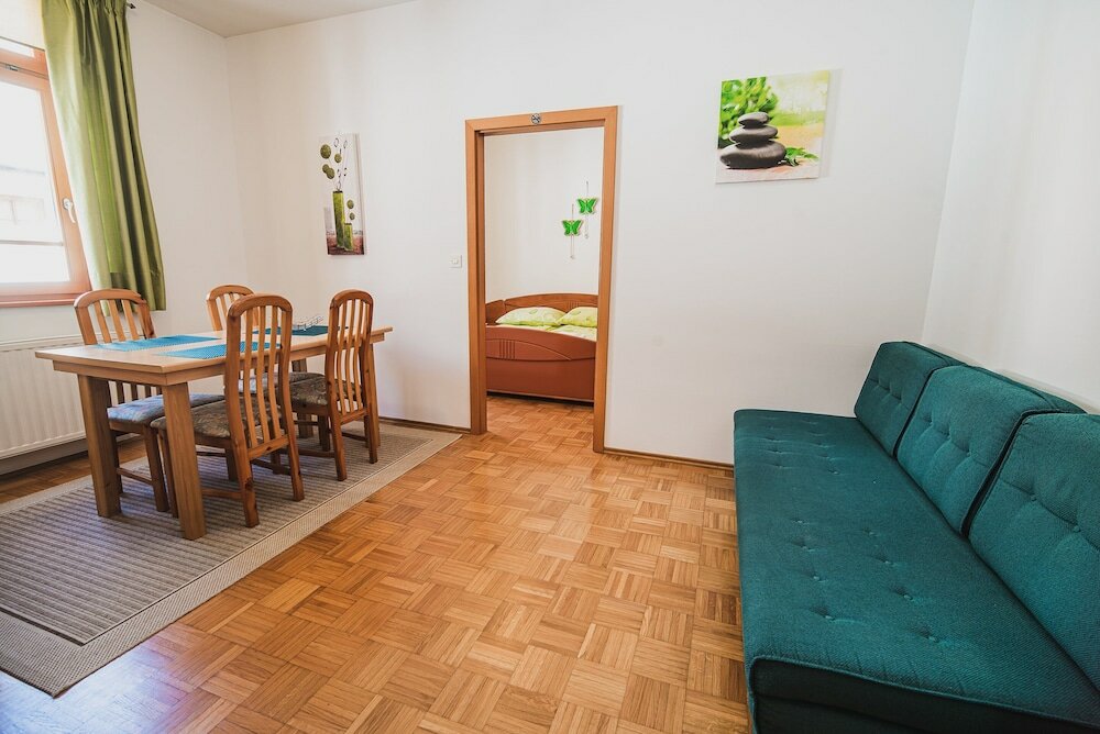 Фото Apartments Rombon Klavdij