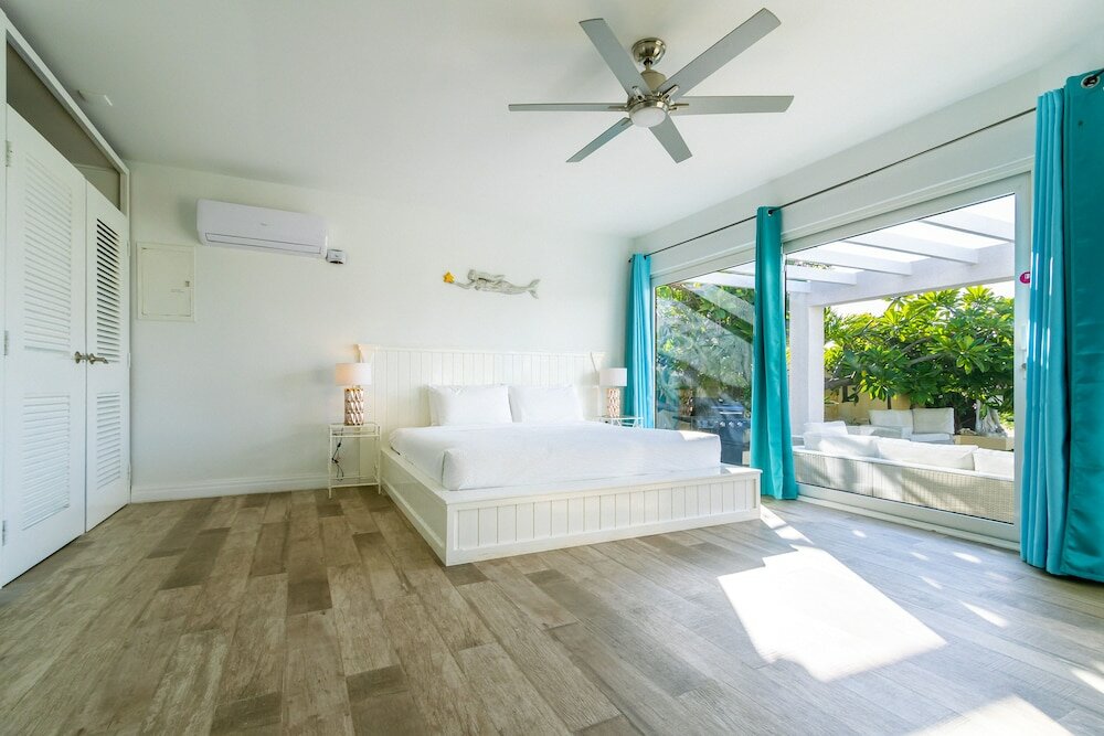 Фото Ocean View! Fully Renovated Villa, Private Pool!