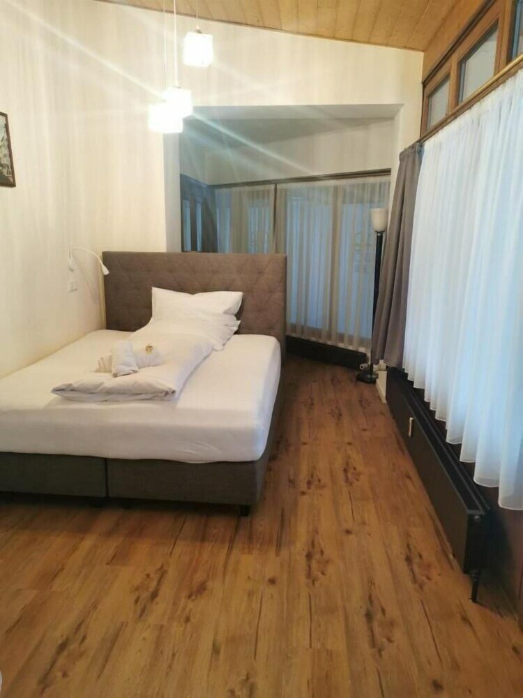 Фото Altstadthotel Bachbräu