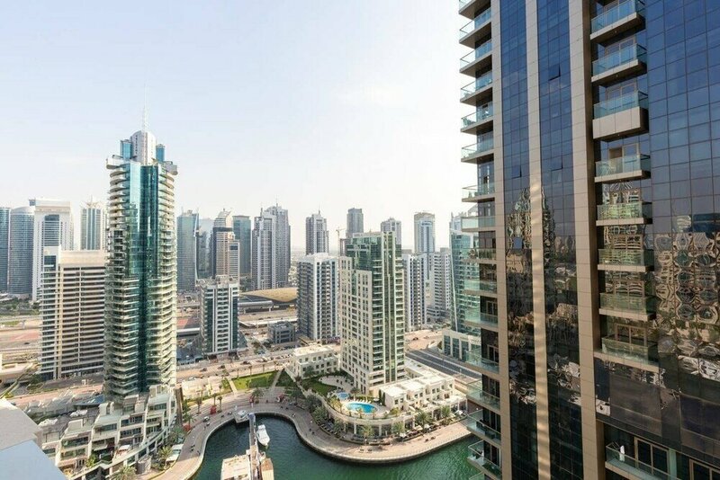 Апартаменты Visually Stunning 2br in Dubai Marina - Sleeps 5! в Дубае