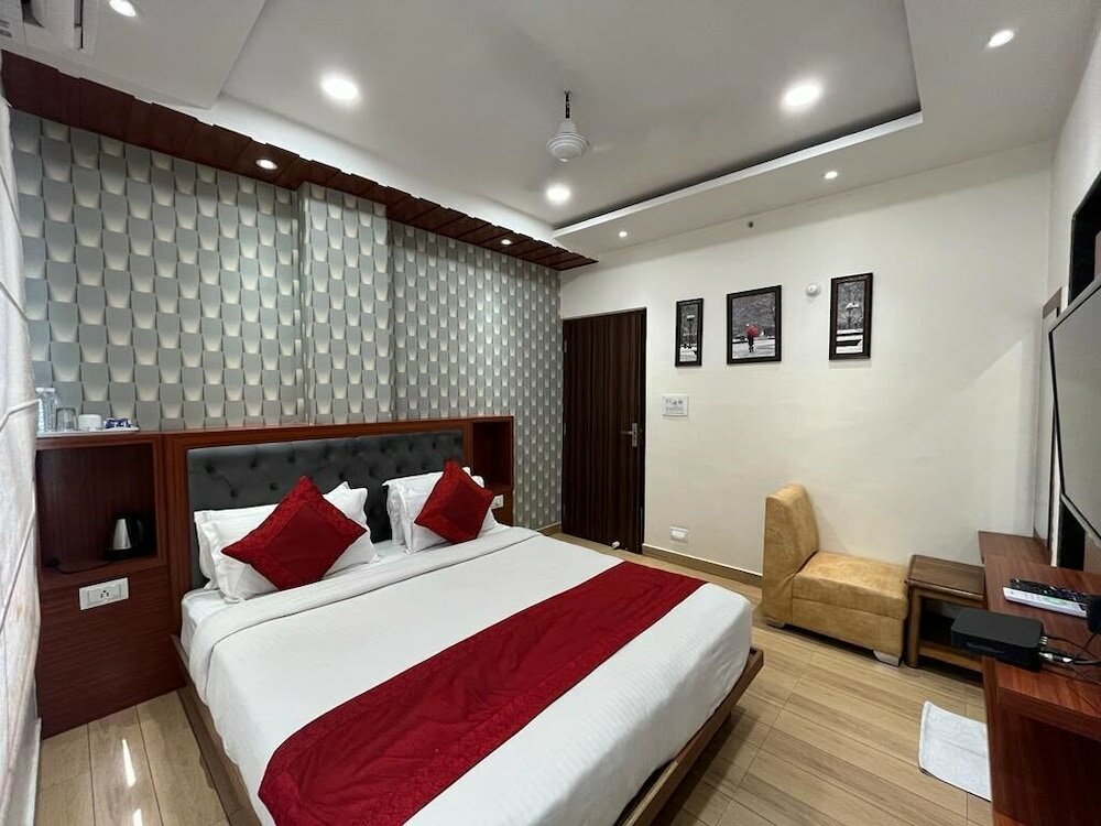 Фото Hotel SV Grand Varanasi